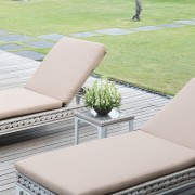 sidet-table