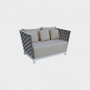 cleo-loveseat2